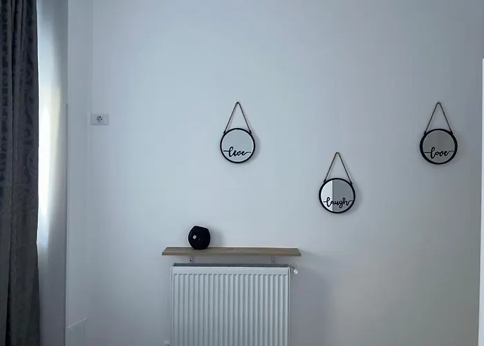 アパート Eucalyptus Apartament